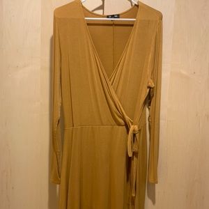 Gold/Mustard long sleeve Express dress